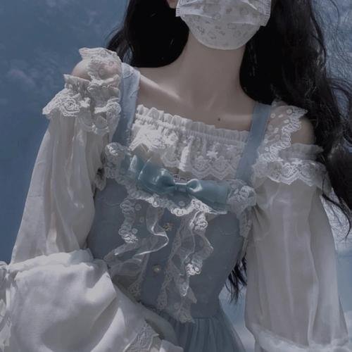 心动隔扇窗3：咫尺相望